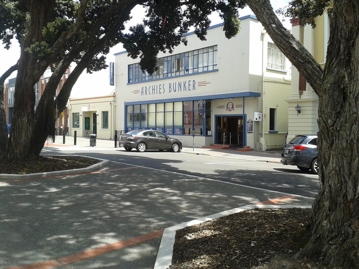 Archies Bunker Affordable Accommodation Napier Extérieur photo