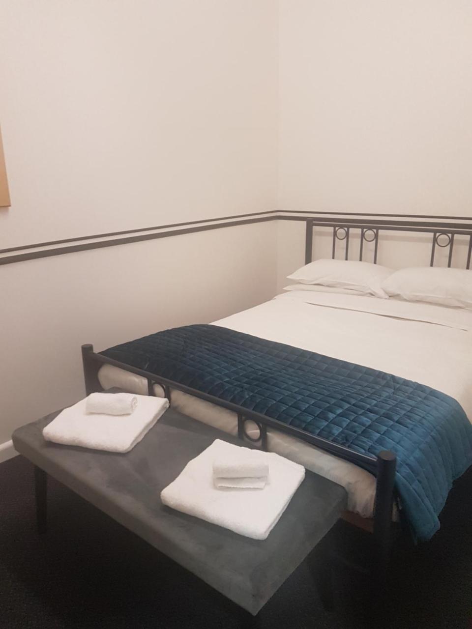 Archies Bunker Affordable Accommodation Napier Extérieur photo
