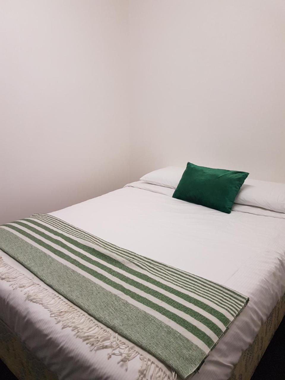 Archies Bunker Affordable Accommodation Napier Extérieur photo