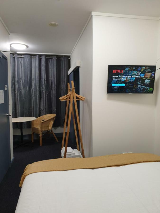 Archies Bunker Affordable Accommodation Napier Extérieur photo